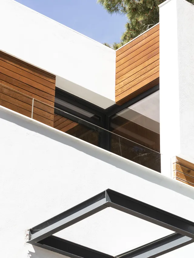 low-angle-house-with-wooden-pieces-00
